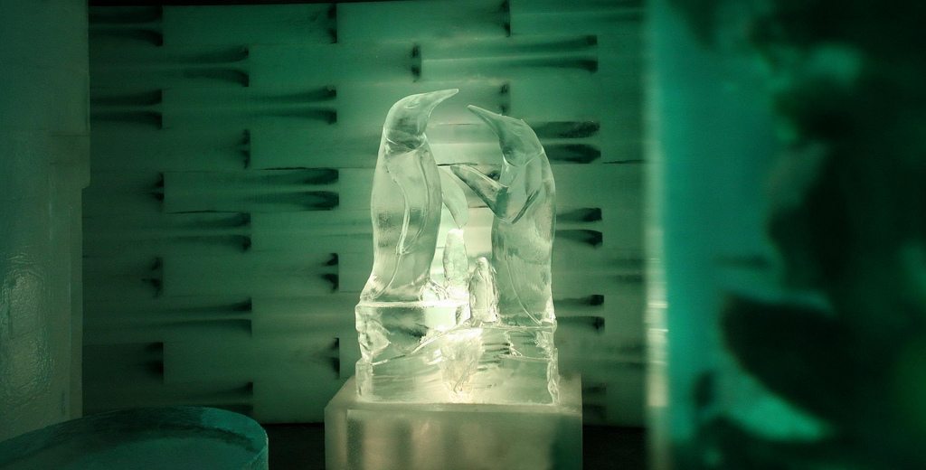 ice space in Eilat has sculptures and figurines made of ice