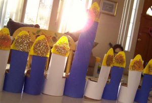 Toilet Paper+Sparkles= Your Own DIY Menorah